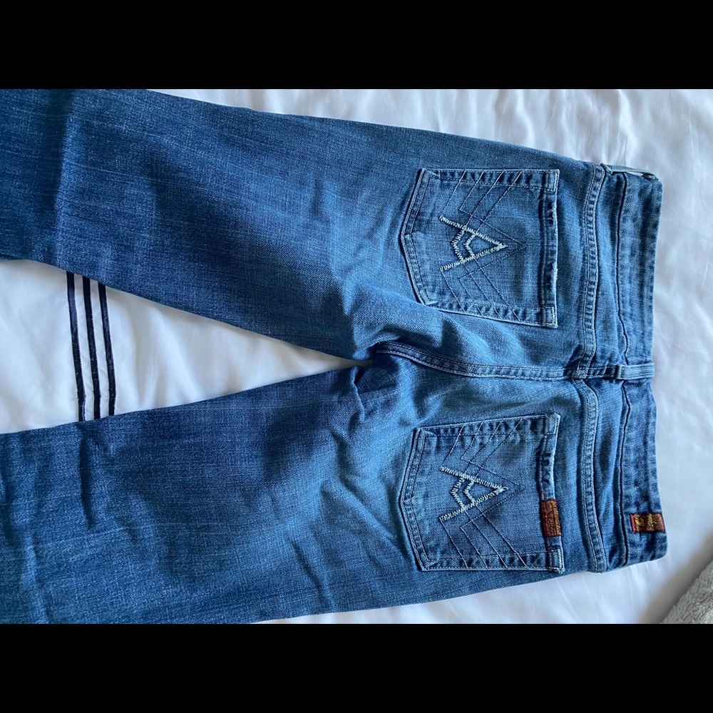A pocket 7 for all mankind jeans